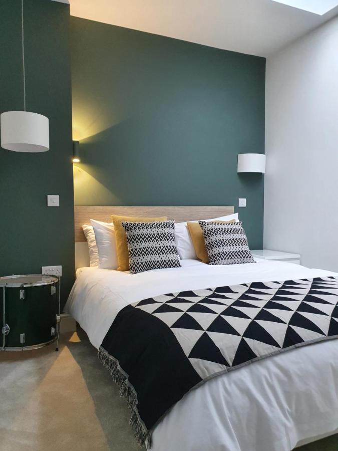 The Taylor Suite - Stunning 2-Ensuite Beds, Cathedral View Roof Garden Truro Esterno foto