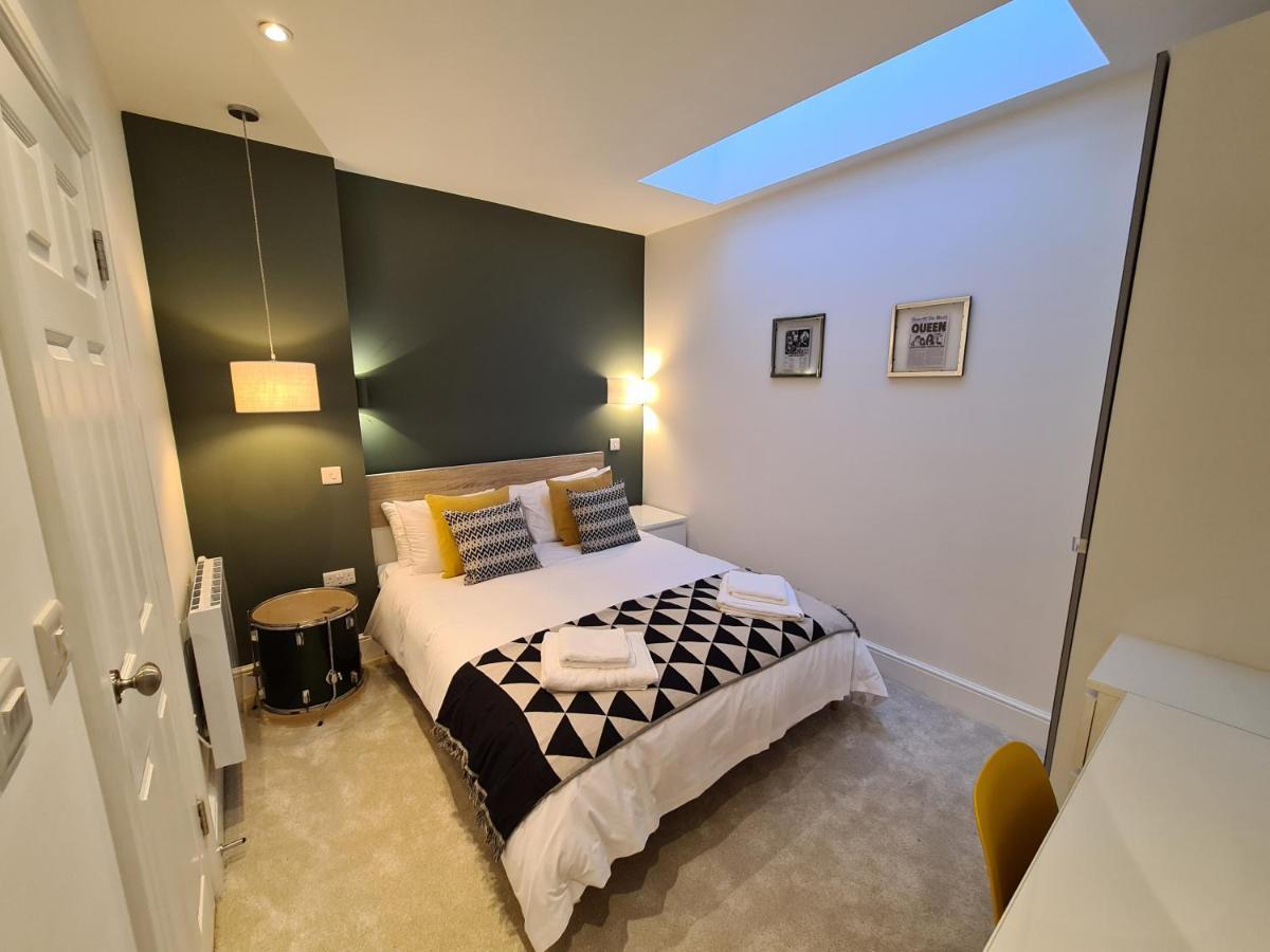 The Taylor Suite - Stunning 2-Ensuite Beds, Cathedral View Roof Garden Truro Esterno foto