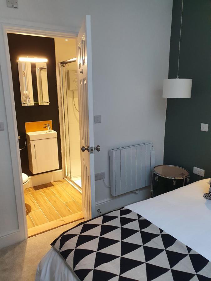 The Taylor Suite - Stunning 2-Ensuite Beds, Cathedral View Roof Garden Truro Esterno foto