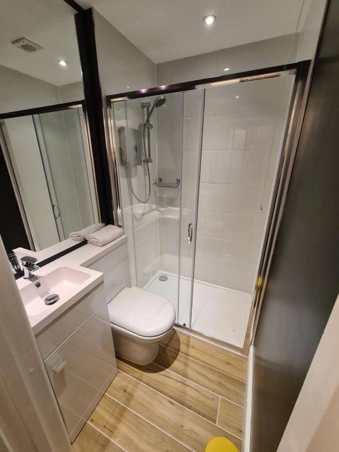 The Taylor Suite - Stunning 2-Ensuite Beds, Cathedral View Roof Garden Truro Esterno foto